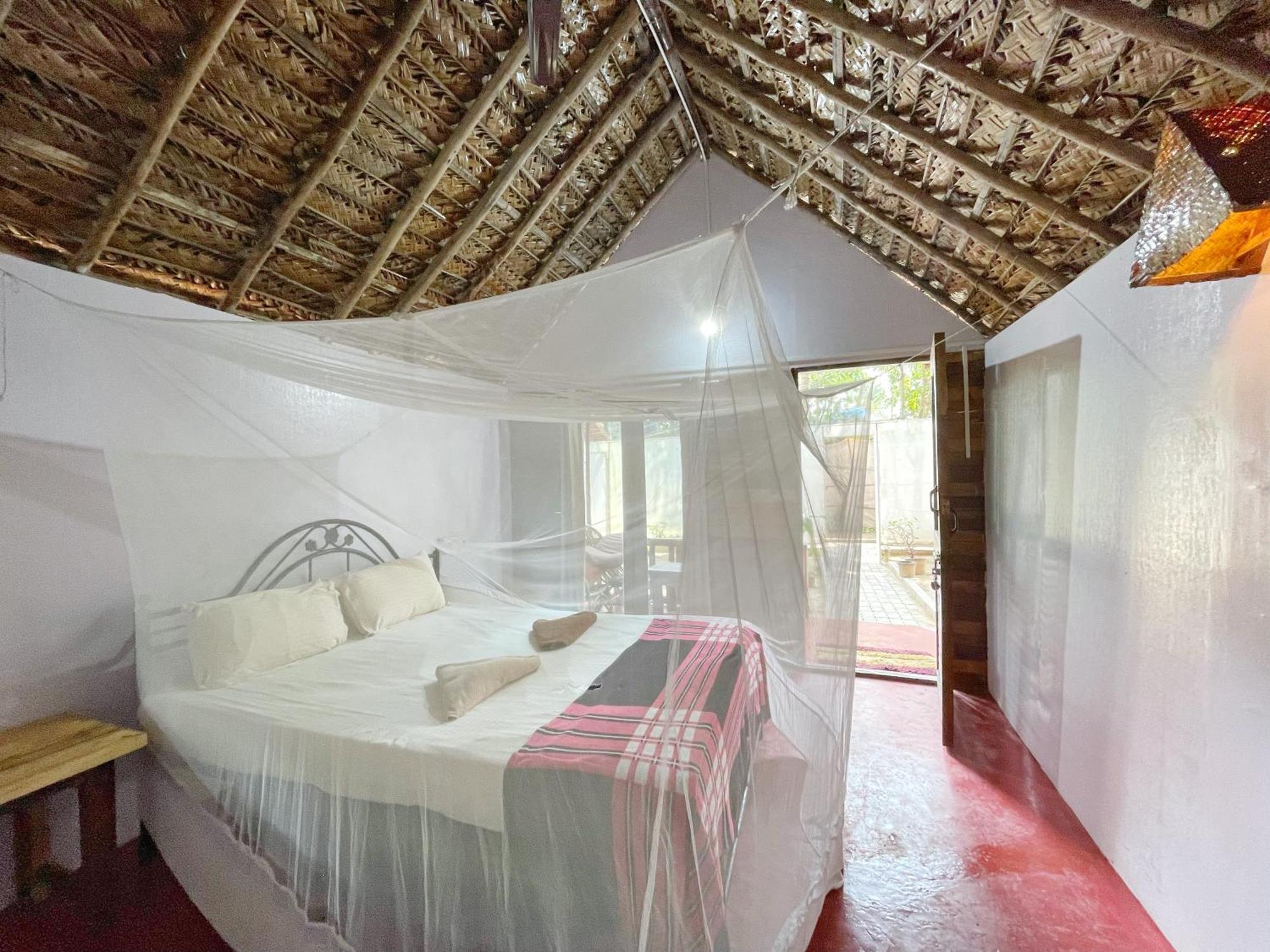 Ducknchill-Agonda Otel Dış mekan fotoğraf