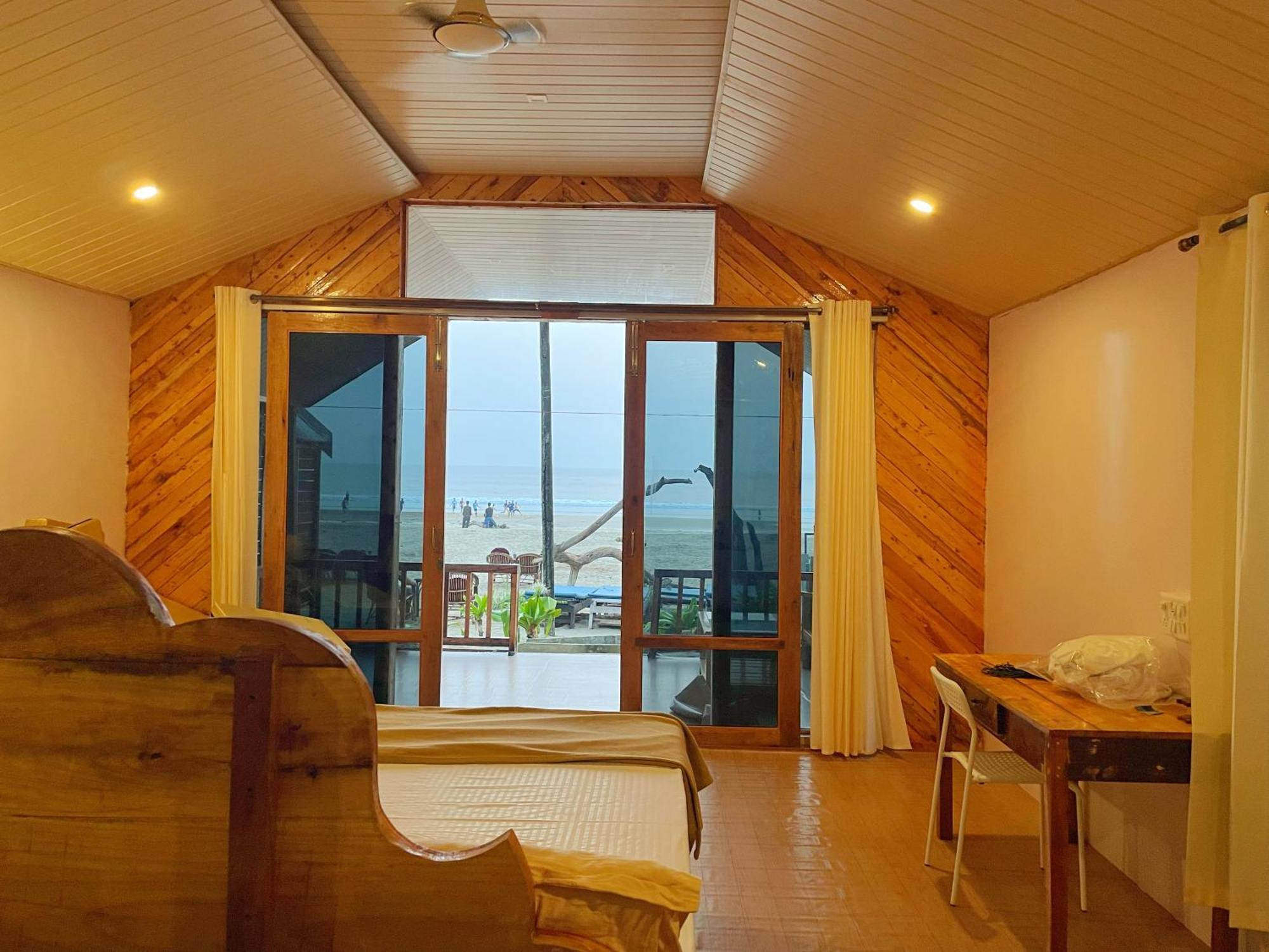 Ducknchill-Agonda Otel Dış mekan fotoğraf