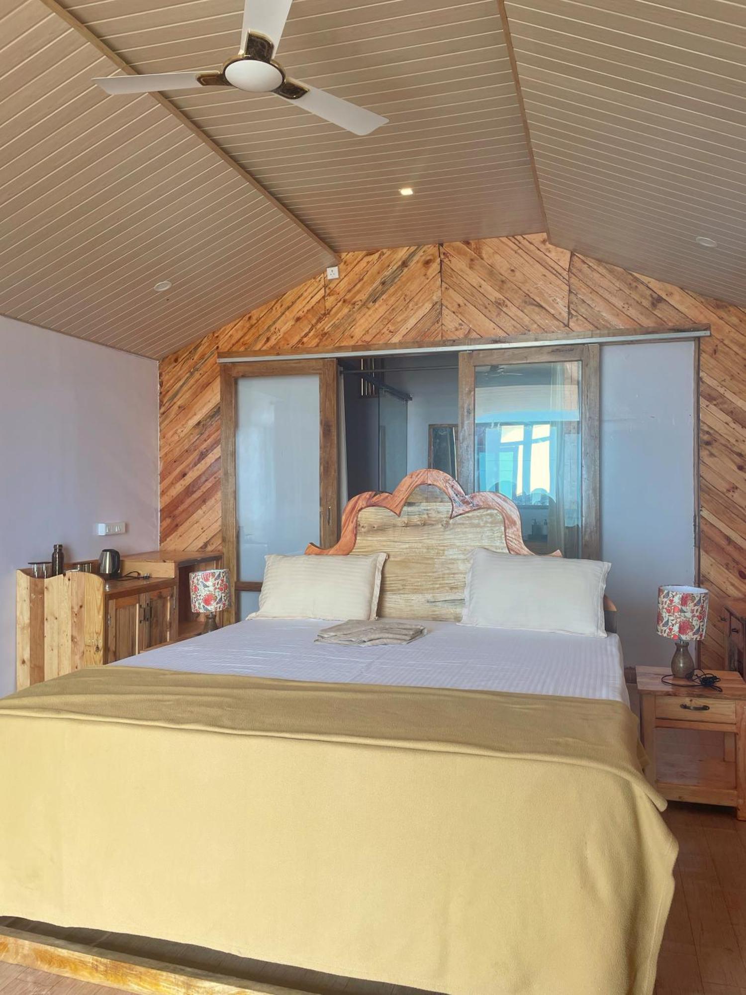 Ducknchill-Agonda Otel Dış mekan fotoğraf